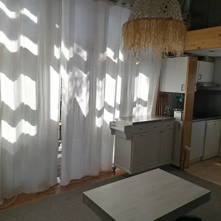 Hébergement de vacances Dans La Pinède